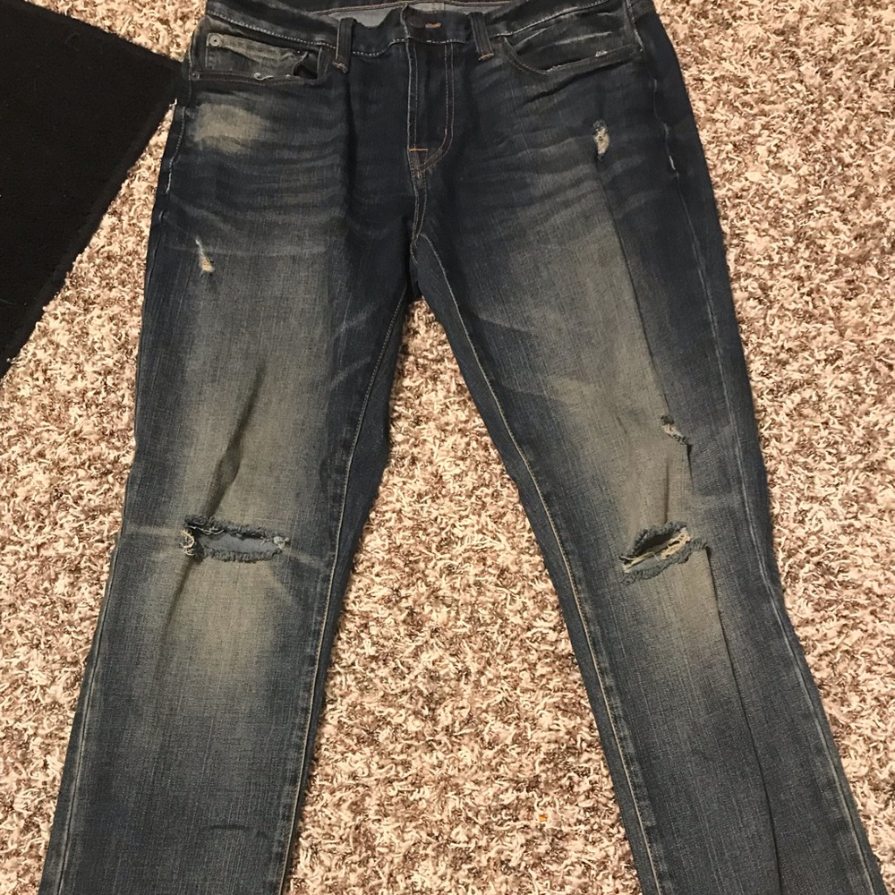 Aeropostale